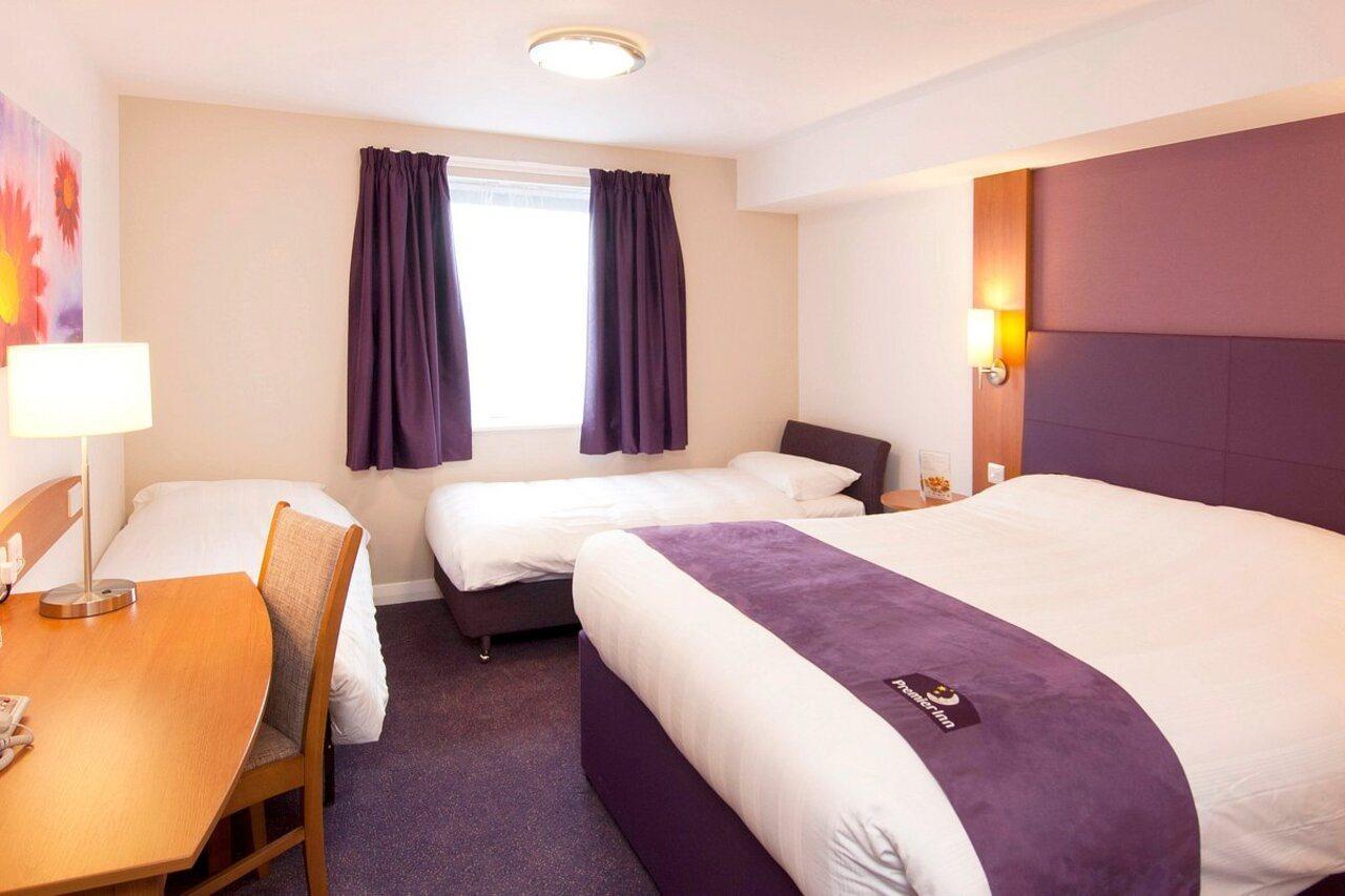 Premier Inn Lymington Exterior foto